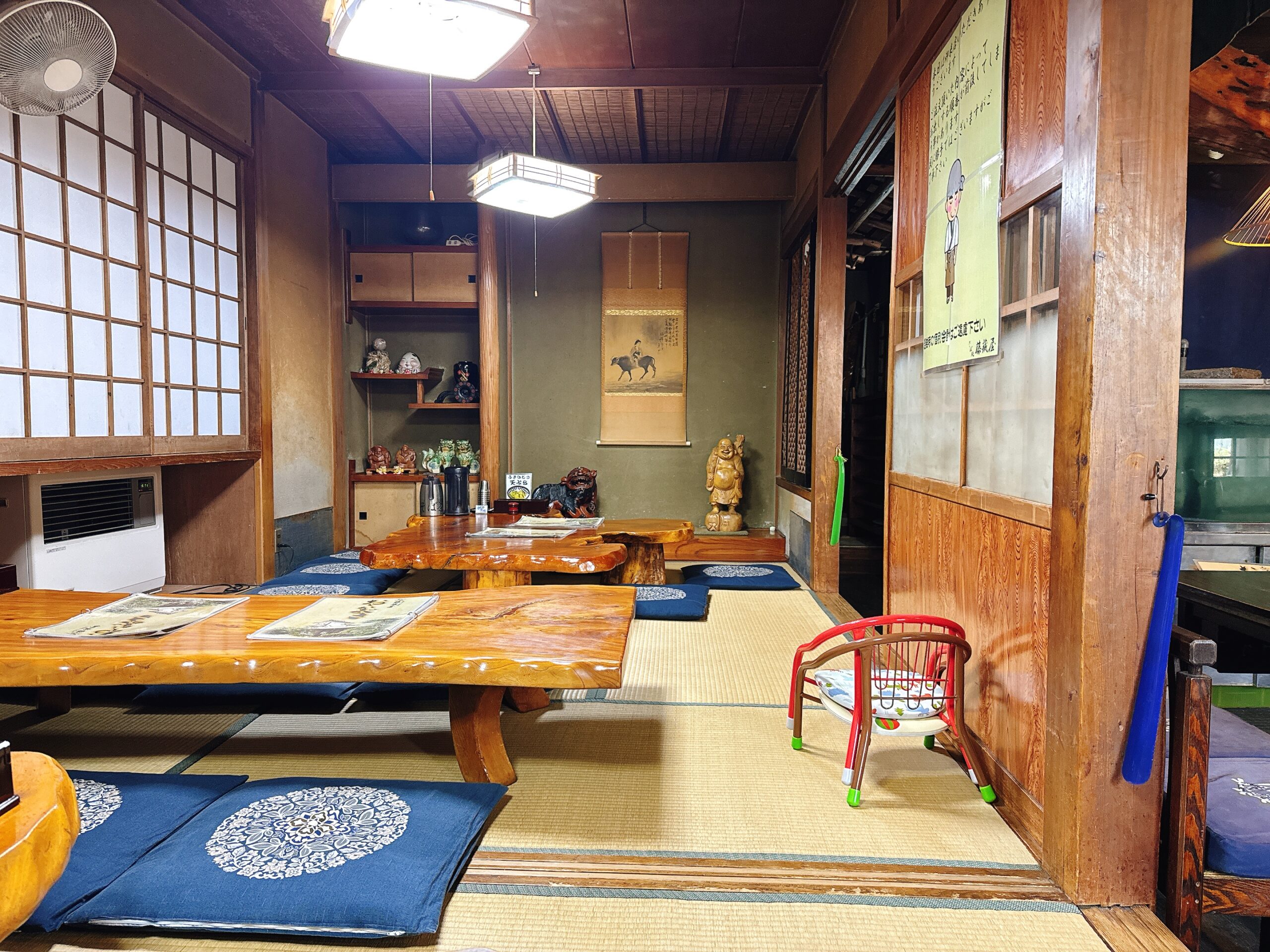 藤蔵屋の座敷