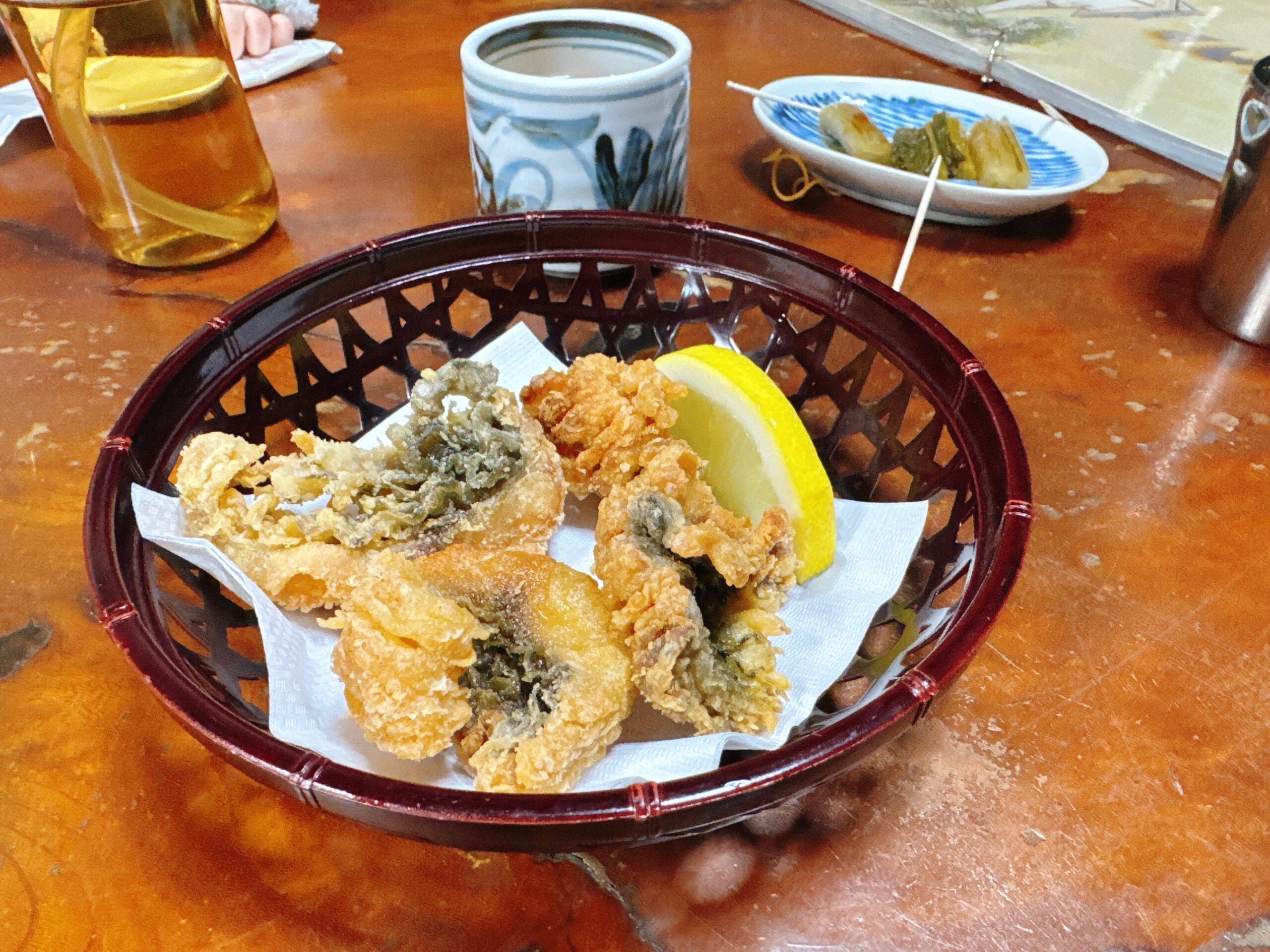 藤蔵屋の鯉の唐揚げ